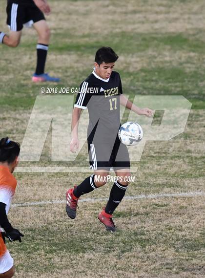 Thumbnail 3 in Edison [Thomas A.] vs Madison (NEISD Tournament) photogallery.