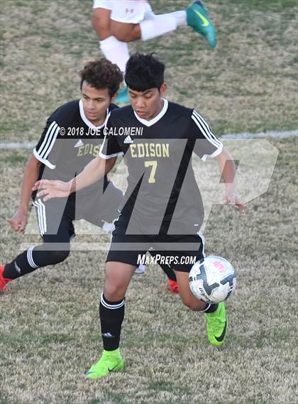 Thumbnail 1 in Edison [Thomas A.] vs Madison (NEISD Tournament) photogallery.