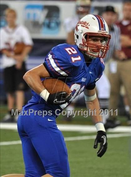 Thumbnail 2 in Mater Dei vs. Indian Creek (PeyBack Classic XII) photogallery.