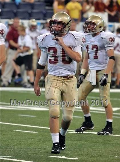 Thumbnail 2 in Mater Dei vs. Indian Creek (PeyBack Classic XII) photogallery.