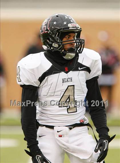Thumbnail 3 in Rockwall-Heath vs. Sherman (4A Division1 Region ll Semifinal) photogallery.