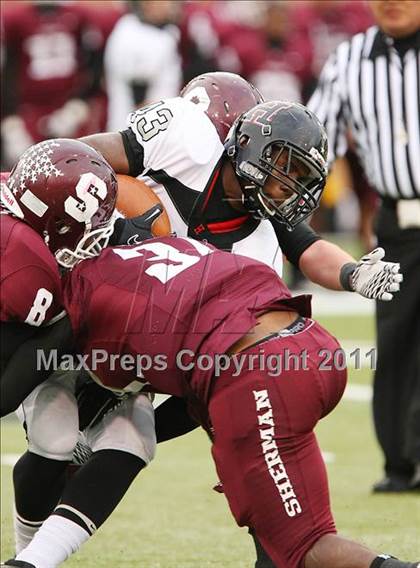 Thumbnail 3 in Rockwall-Heath vs. Sherman (4A Division1 Region ll Semifinal) photogallery.