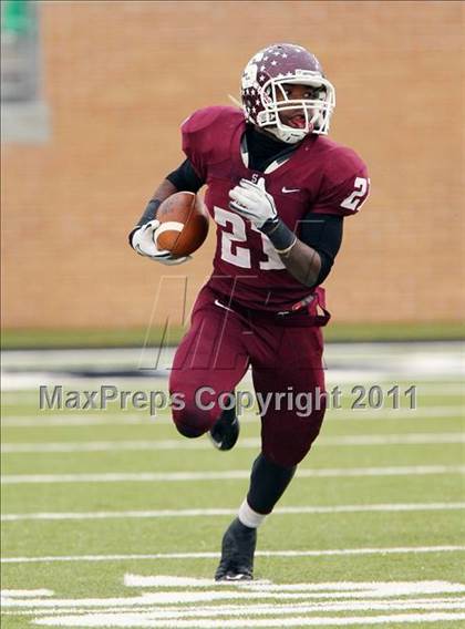 Thumbnail 1 in Rockwall-Heath vs. Sherman (4A Division1 Region ll Semifinal) photogallery.