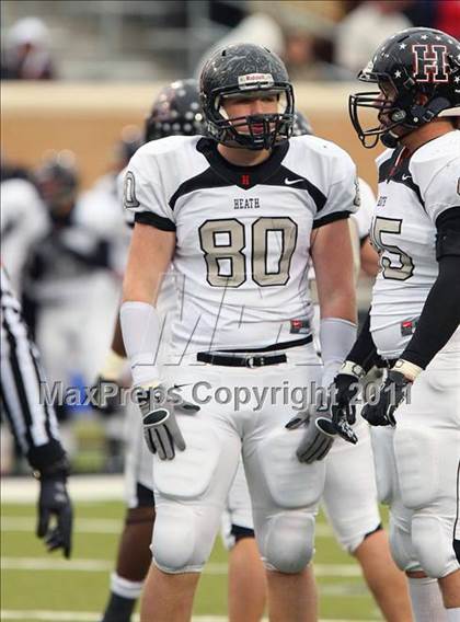 Thumbnail 1 in Rockwall-Heath vs. Sherman (4A Division1 Region ll Semifinal) photogallery.