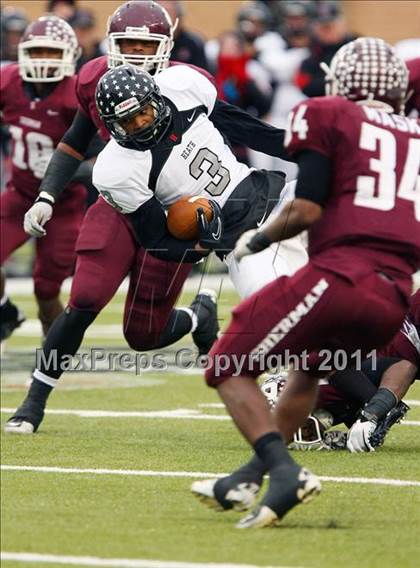 Thumbnail 3 in Rockwall-Heath vs. Sherman (4A Division1 Region ll Semifinal) photogallery.