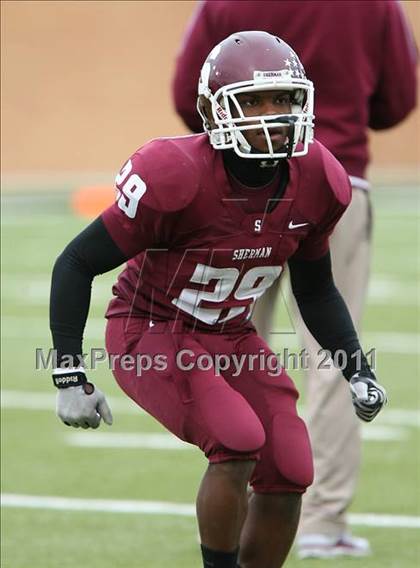 Thumbnail 2 in Rockwall-Heath vs. Sherman (4A Division1 Region ll Semifinal) photogallery.