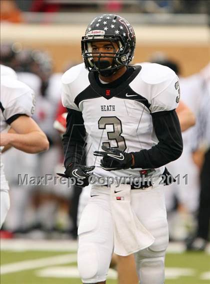 Thumbnail 3 in Rockwall-Heath vs. Sherman (4A Division1 Region ll Semifinal) photogallery.