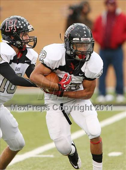 Thumbnail 3 in Rockwall-Heath vs. Sherman (4A Division1 Region ll Semifinal) photogallery.