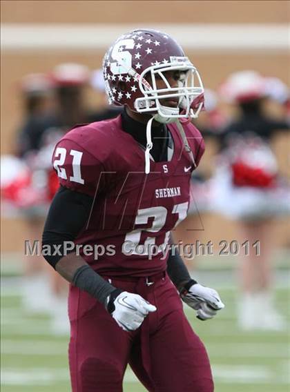 Thumbnail 2 in Rockwall-Heath vs. Sherman (4A Division1 Region ll Semifinal) photogallery.