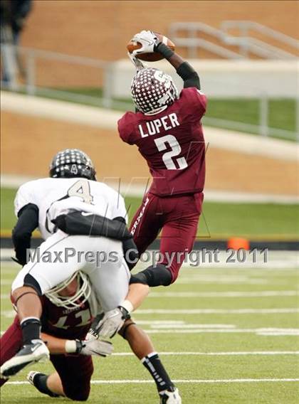 Thumbnail 1 in Rockwall-Heath vs. Sherman (4A Division1 Region ll Semifinal) photogallery.