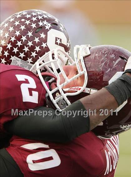 Thumbnail 1 in Rockwall-Heath vs. Sherman (4A Division1 Region ll Semifinal) photogallery.