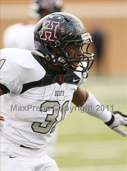 Thumbnail 1 in Rockwall-Heath vs. Sherman (4A Division1 Region ll Semifinal) photogallery.