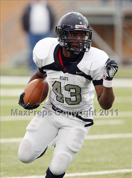Thumbnail 3 in Rockwall-Heath vs. Sherman (4A Division1 Region ll Semifinal) photogallery.