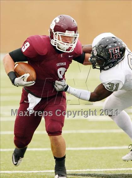 Thumbnail 2 in Rockwall-Heath vs. Sherman (4A Division1 Region ll Semifinal) photogallery.