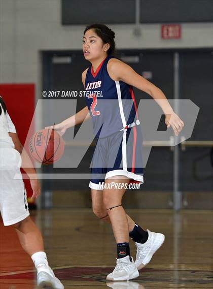 Thumbnail 2 in Beyer vs. Kennedy (Trojan Clash) photogallery.