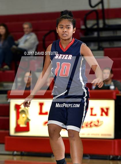 Thumbnail 1 in Beyer vs. Kennedy (Trojan Clash) photogallery.