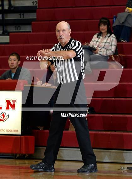 Thumbnail 3 in Beyer vs. Kennedy (Trojan Clash) photogallery.