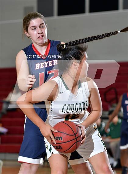 Thumbnail 2 in Beyer vs. Kennedy (Trojan Clash) photogallery.