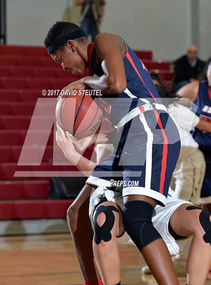 Thumbnail 1 in Beyer vs. Kennedy (Trojan Clash) photogallery.