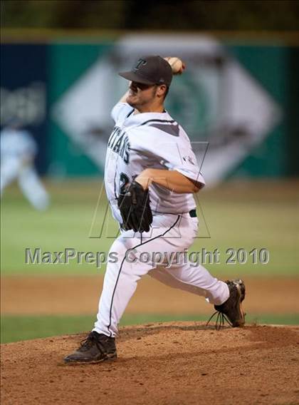 Thumbnail 2 in Poway vs Rancho Bernardo (CIF SDS D1 Final) photogallery.