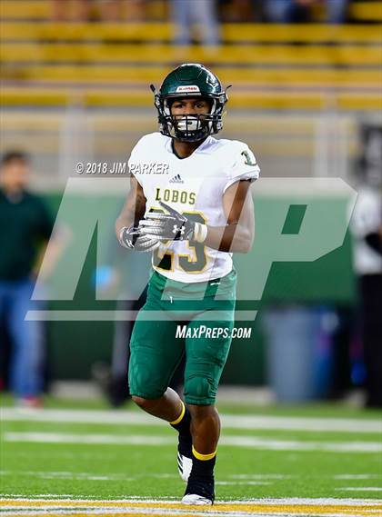 Thumbnail 3 in Vandegrift vs. Longview (UIL 6A Regional Playoff) photogallery.