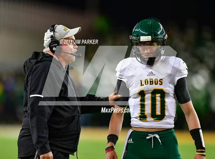 Thumbnail 2 in Vandegrift vs. Longview (UIL 6A Regional Playoff) photogallery.