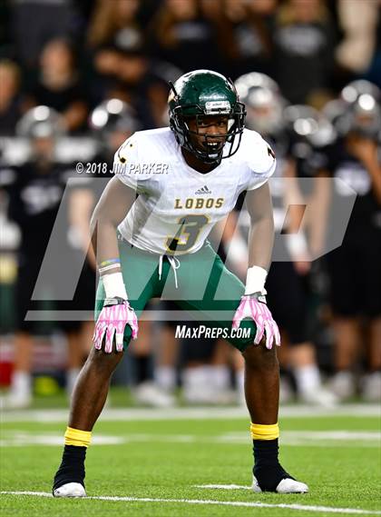 Thumbnail 3 in Vandegrift vs. Longview (UIL 6A Regional Playoff) photogallery.