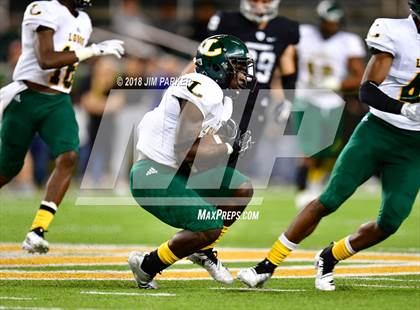 Thumbnail 3 in Vandegrift vs. Longview (UIL 6A Regional Playoff) photogallery.