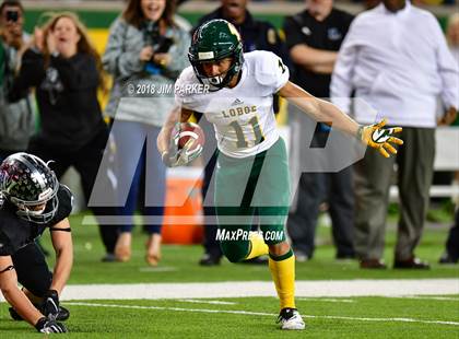 Thumbnail 1 in Vandegrift vs. Longview (UIL 6A Regional Playoff) photogallery.