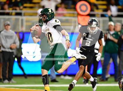 Thumbnail 3 in Vandegrift vs. Longview (UIL 6A Regional Playoff) photogallery.