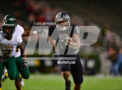 Thumbnail 1 in Vandegrift vs. Longview (UIL 6A Regional Playoff) photogallery.