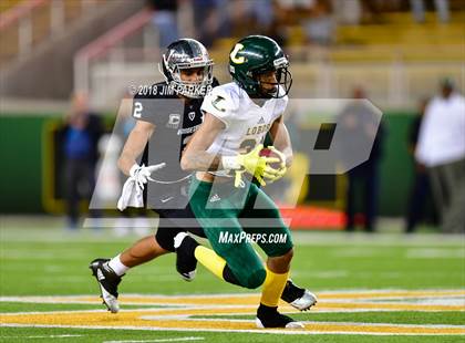 Thumbnail 3 in Vandegrift vs. Longview (UIL 6A Regional Playoff) photogallery.