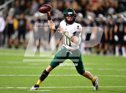 Thumbnail 1 in Vandegrift vs. Longview (UIL 6A Regional Playoff) photogallery.