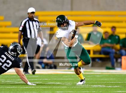 Thumbnail 3 in Vandegrift vs. Longview (UIL 6A Regional Playoff) photogallery.