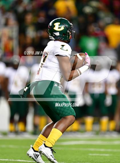 Thumbnail 1 in Vandegrift vs. Longview (UIL 6A Regional Playoff) photogallery.