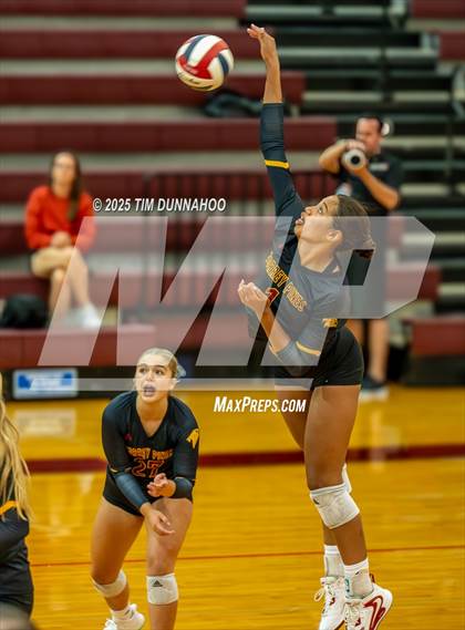 Thumbnail 3 in Torrey Pines vs Cathedral Catholic (Volleypalooza Gold Division Final) photogallery.