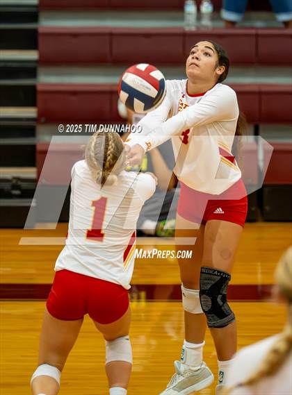 Thumbnail 3 in Torrey Pines vs Cathedral Catholic (Volleypalooza Gold Division Final) photogallery.