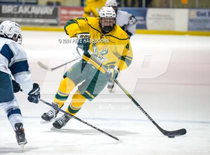Thumbnail 2 in Morris Knolls @ Randolph (MCSSIHL Mennen Cup Semi Final) photogallery.