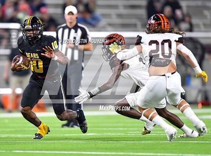 Thumbnail 2 in Timpson vs. Refugio (UIL 2A D1 Semifinal) photogallery.