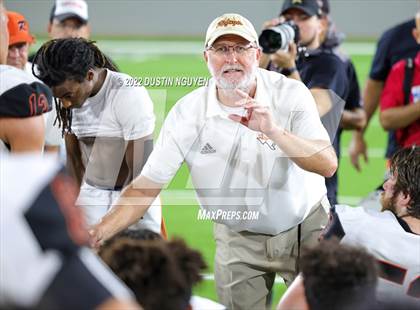 Thumbnail 3 in Timpson vs. Refugio (UIL 2A D1 Semifinal) photogallery.
