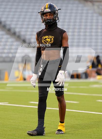 Thumbnail 3 in Timpson vs. Refugio (UIL 2A D1 Semifinal) photogallery.