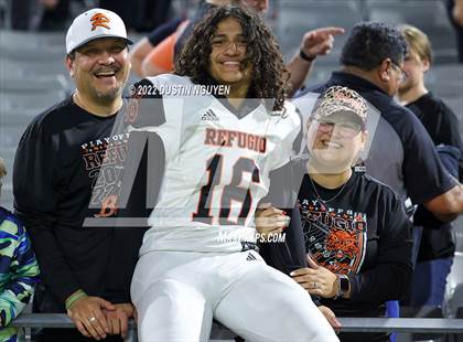 Thumbnail 1 in Timpson vs. Refugio (UIL 2A D1 Semifinal) photogallery.