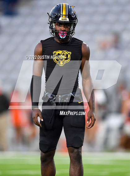 Thumbnail 3 in Timpson vs. Refugio (UIL 2A D1 Semifinal) photogallery.
