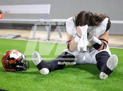 Thumbnail 2 in Timpson vs. Refugio (UIL 2A D1 Semifinal) photogallery.