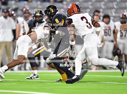 Thumbnail 1 in Timpson vs. Refugio (UIL 2A D1 Semifinal) photogallery.