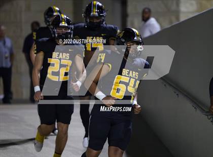 Thumbnail 1 in Timpson vs. Refugio (UIL 2A D1 Semifinal) photogallery.