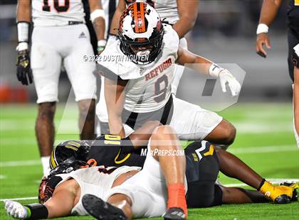 Thumbnail 1 in Timpson vs. Refugio (UIL 2A D1 Semifinal) photogallery.