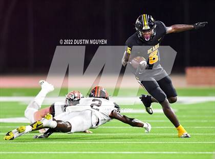 Thumbnail 3 in Timpson vs. Refugio (UIL 2A D1 Semifinal) photogallery.