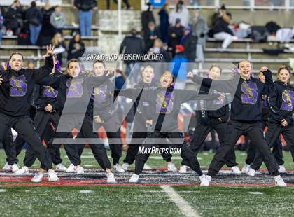 Thumbnail 3 in Sayville vs. Half Hollow Hills West photogallery.