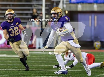 Thumbnail 3 in Sayville vs. Half Hollow Hills West photogallery.
